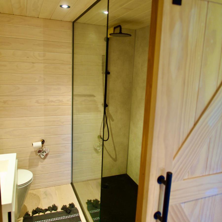 'Are Pepe One Bedroom Container Style Unit Раротонга Екстериор снимка